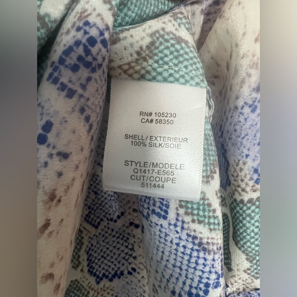 Equipment Femme 100% Silk Blouse Snakeskin Animal Print Green Blue Tan Ivory Med - Picture 6 of 10